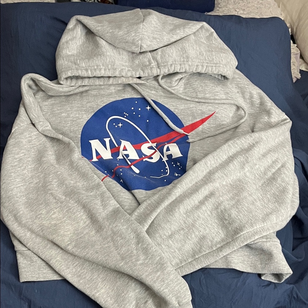 🧚Cropped NASA hoodie